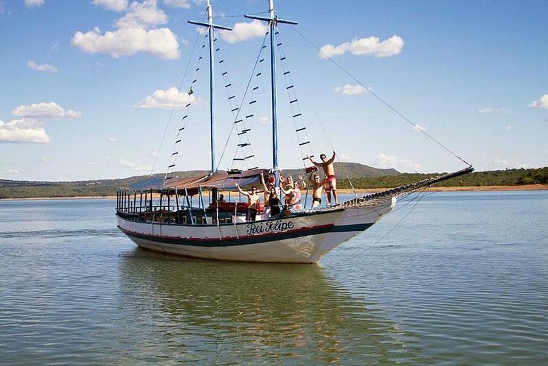 Nautico Flat Com Acesso Ao Clube Nautico Praia- Caldas Novas Luaran gambar