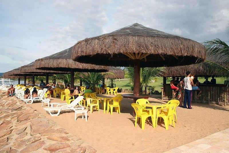 Nautico Flat Com Acesso Ao Clube Nautico Praia- Caldas Novas Luaran gambar